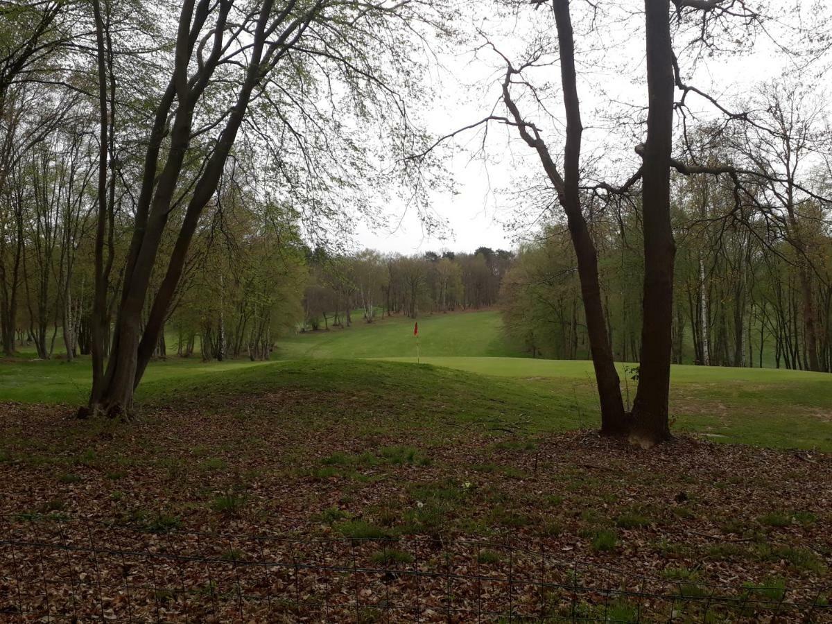 Gite De La Balle De Golf Jumièges Exterior foto